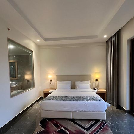 Parklane Resort Dhanbād Exteriér fotografie